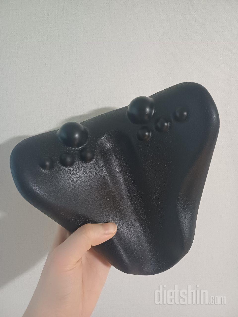 제가 하루종일 많이 앉아있어야해서 앉