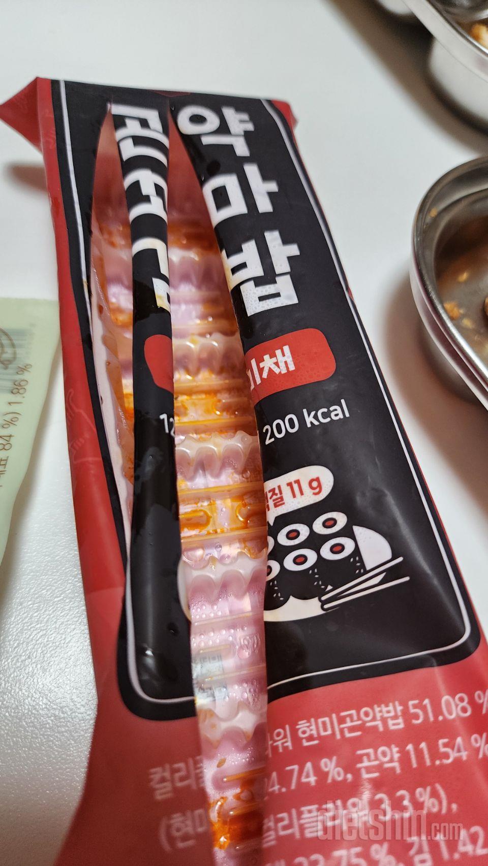 진미채 너무맛있어요. 순삭입니다.
먹