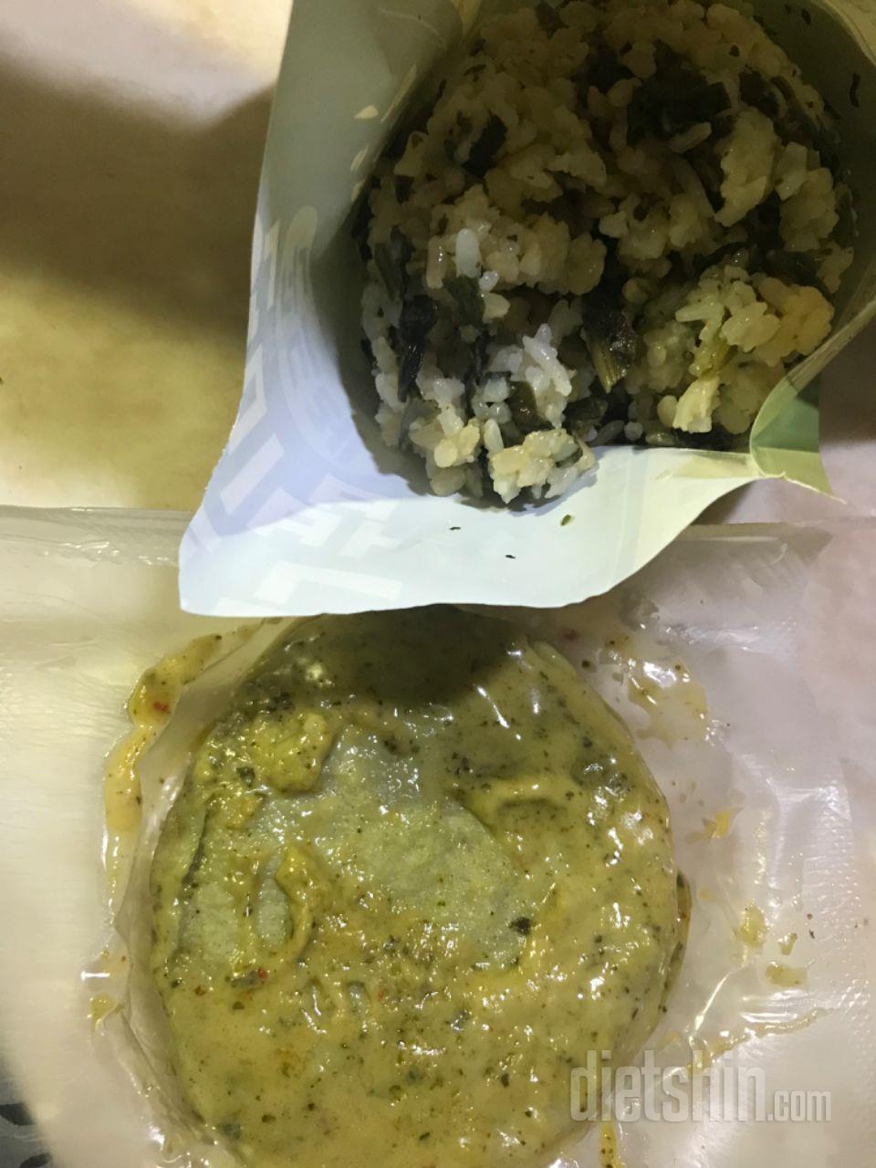 평소에 젤리나 초콜릿을 엄청 먹고 과