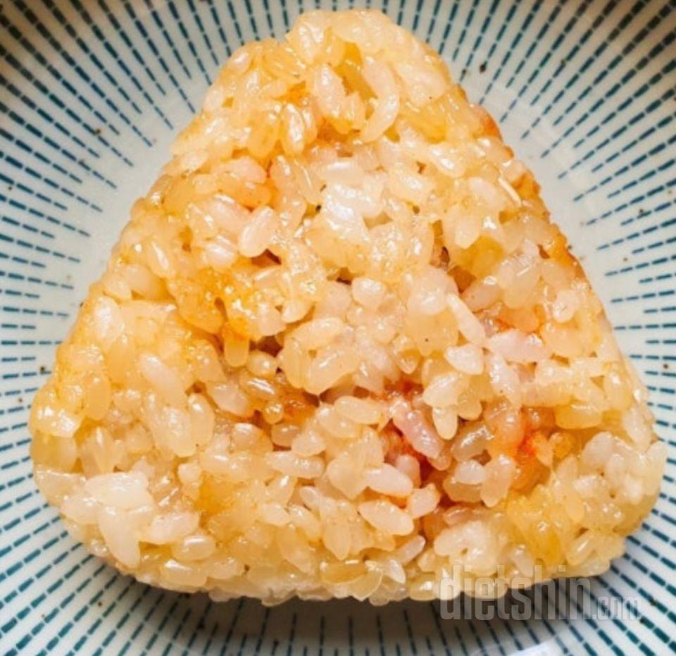아주 맛있고 간편한 식사대용 주먹밥입