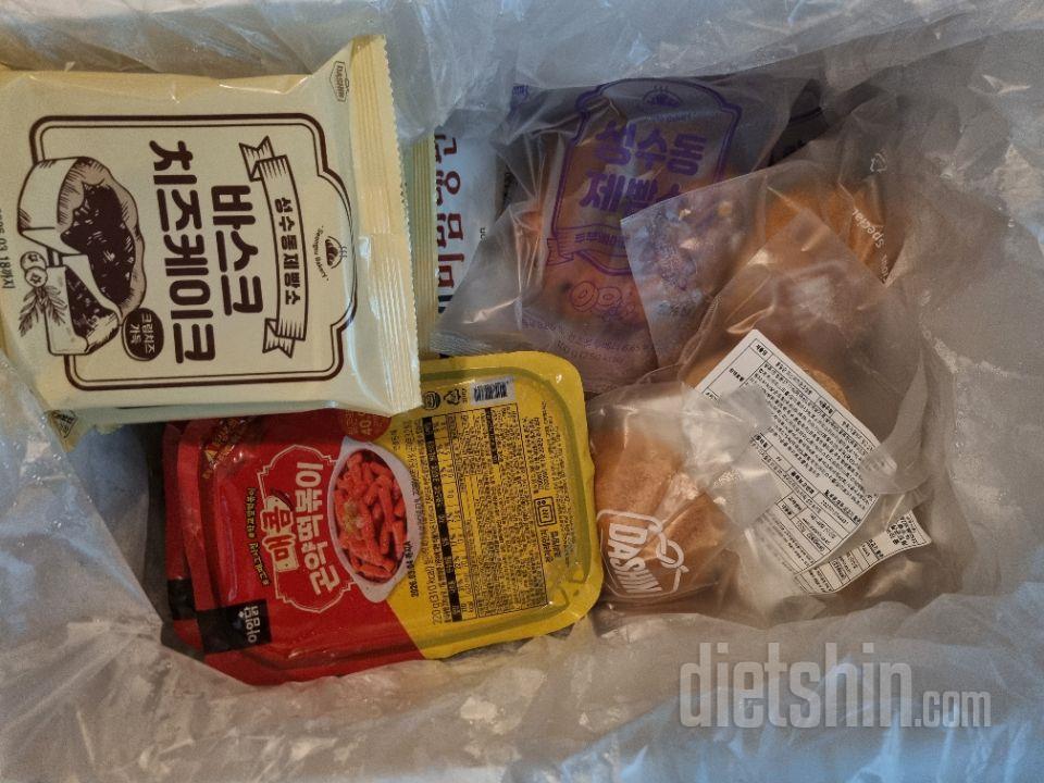 저번에 구매해서 맛있게 먹어 재구매
