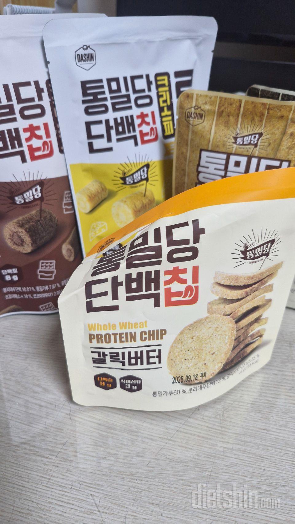 갈릭버터맛 단백질칩 맛있어요 단단한