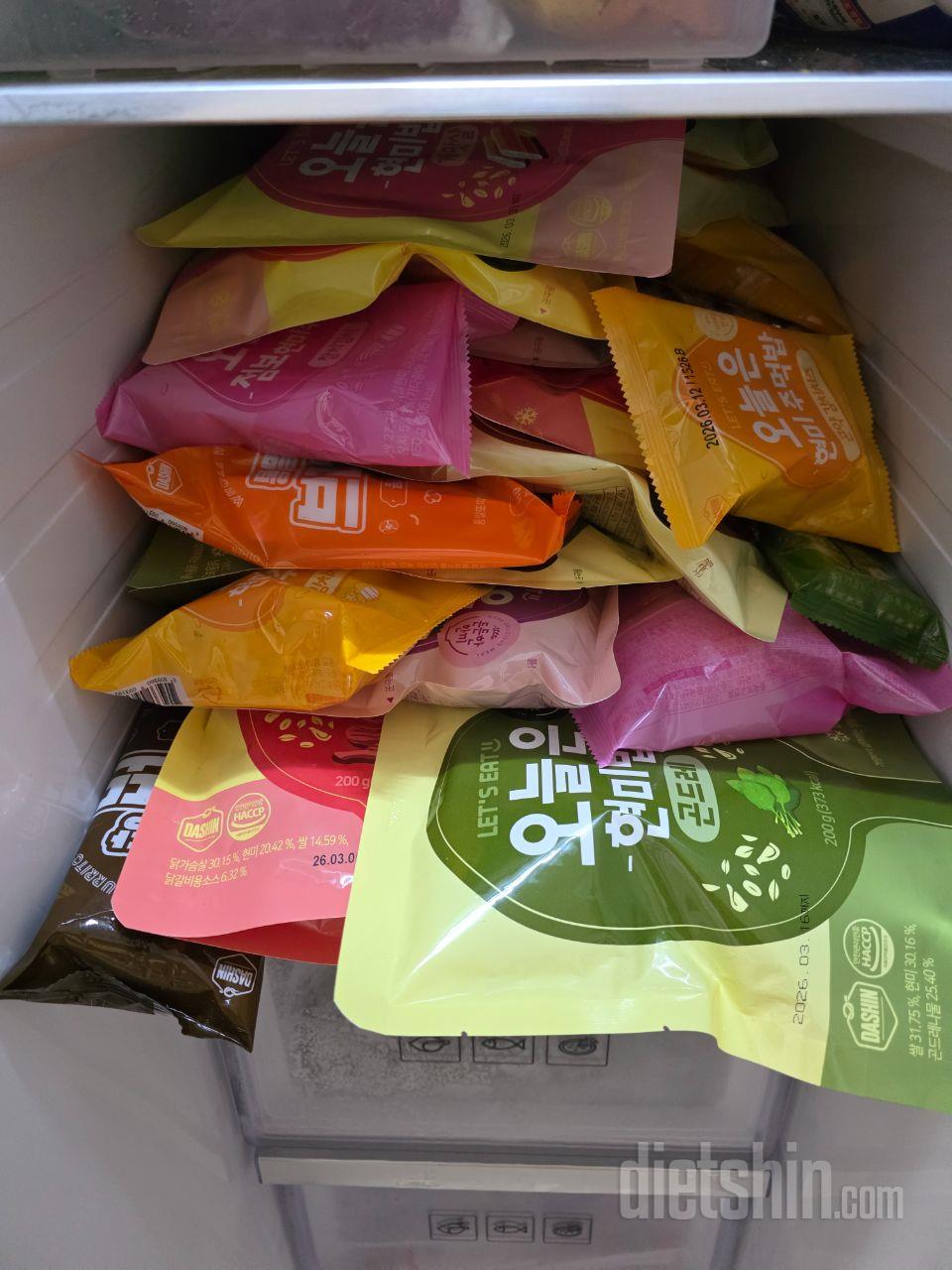 간단히 끼니 때우려고 주문했어요. 아