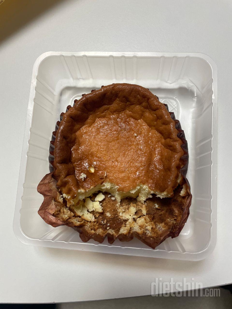 일반적인 치즈케이크 맛인데 당이 적어