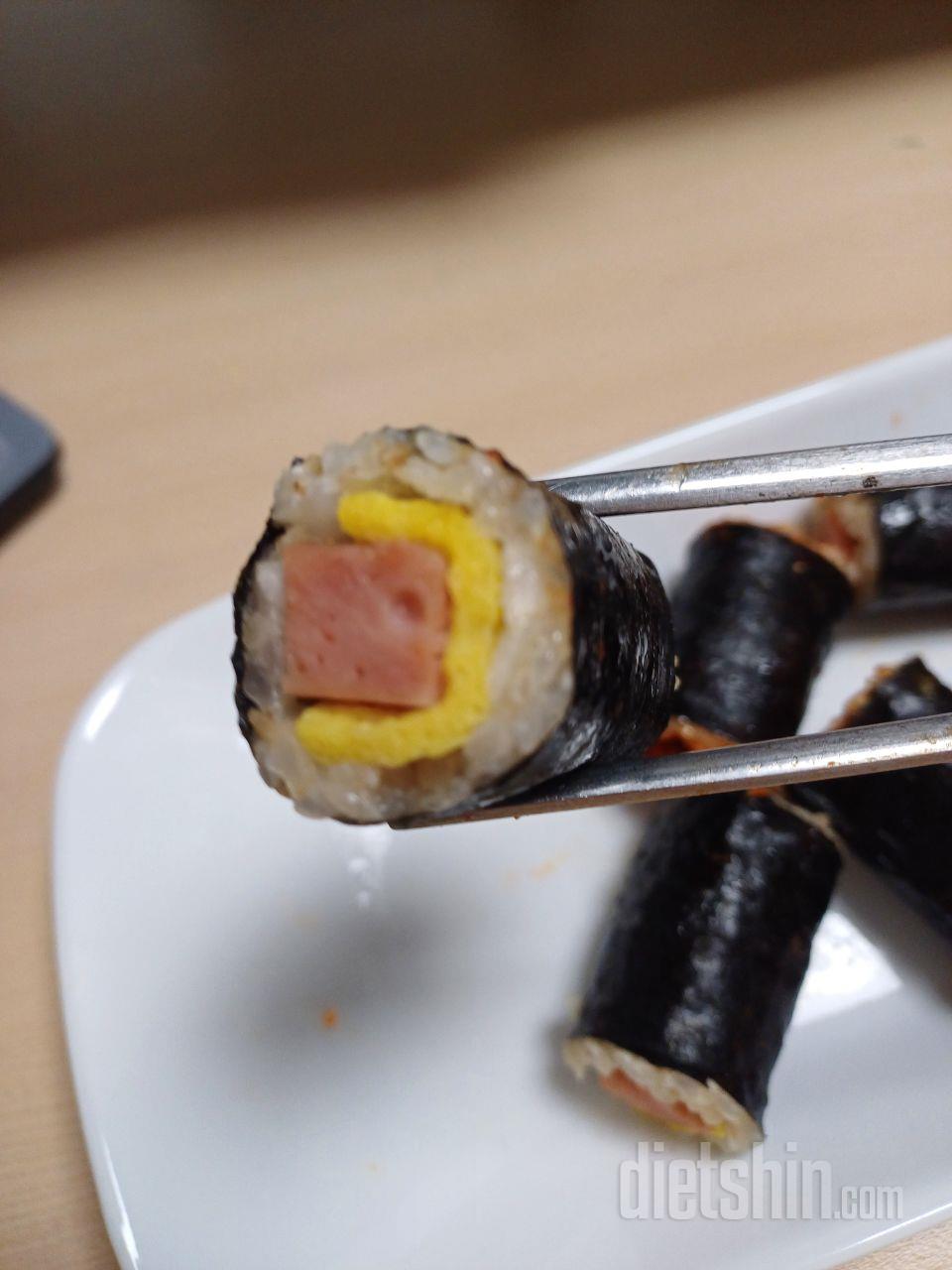 꼬마김밥 맛별로 시켜서 먹어봤는데 맛