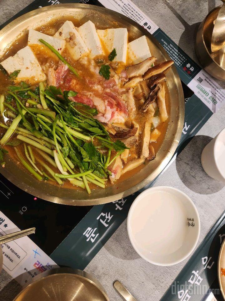 4월7일 월