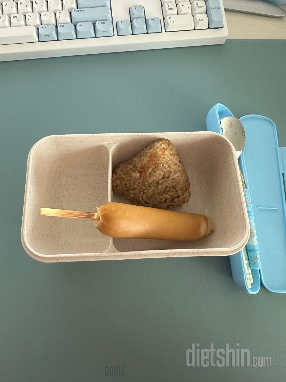 재재재재재재재재구매중 🩵
곤약김치치