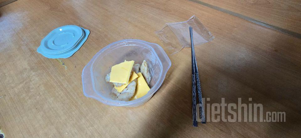 결재한지 이틀만에 빠른 배송된 닭신