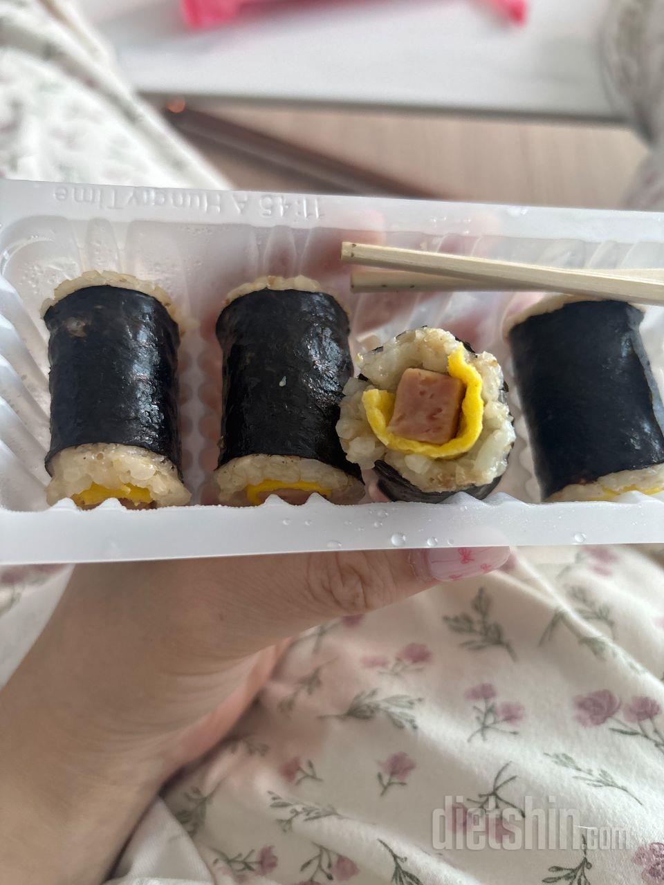 너무 맛있어요! 제 원픽은 스팸계란쓰