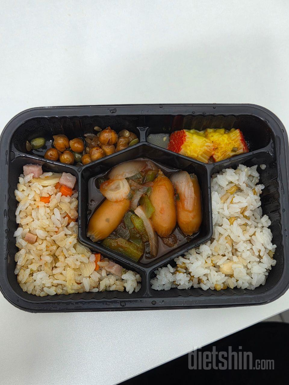 직장다니면서 맨날 편의점 김밥이랑 컵