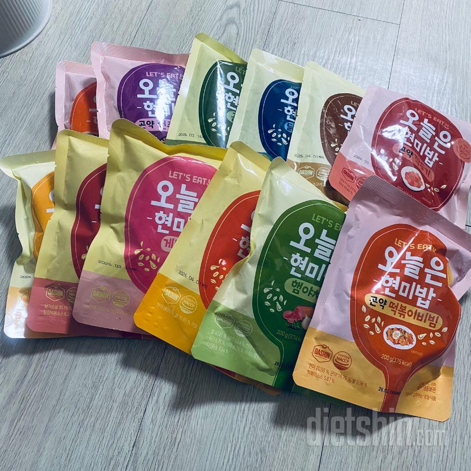 여러가지 맛으로 먹어서 좋음
볶음밥이