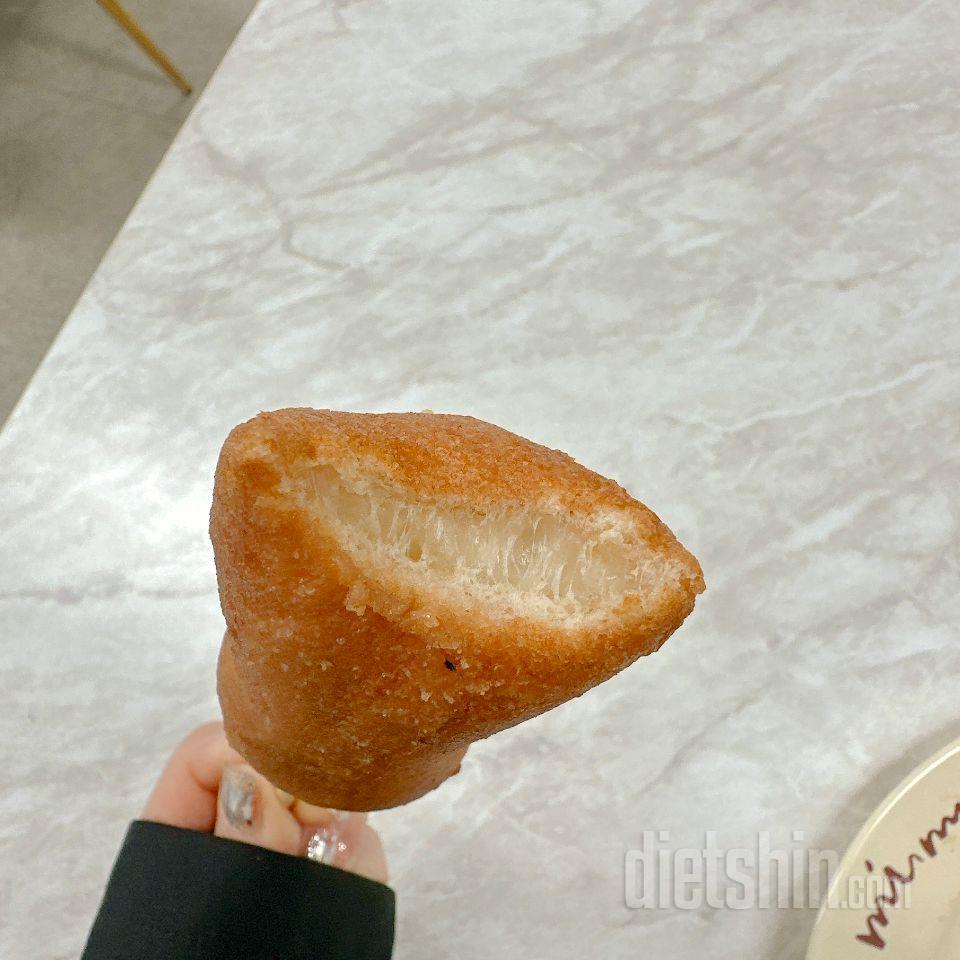 오랜만에 시켜먹어서 그런가 더 맛있어