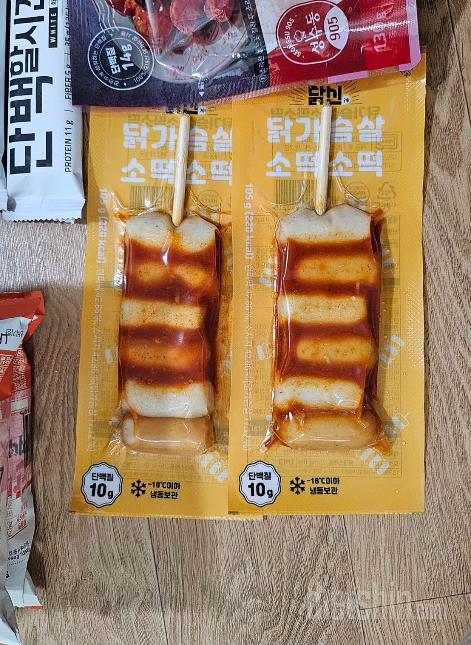 한번씩먹기좋네요 떡도쫄깃하고 소시지도