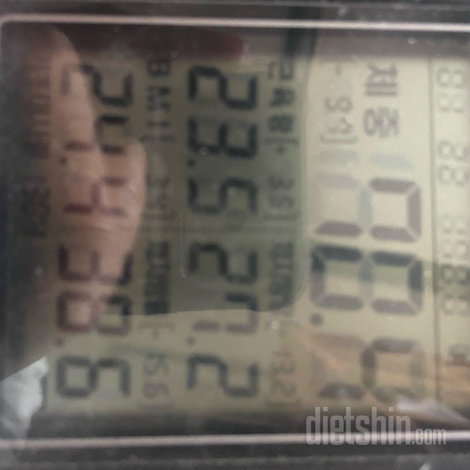 7일 아침 몸무게 재기16일차 성공!