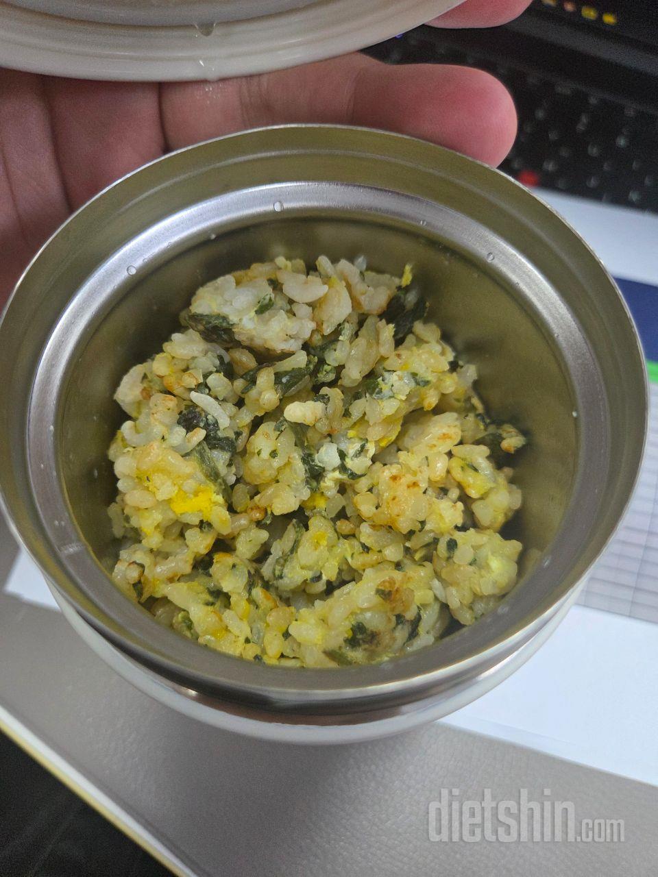 맛있으면 안되는데 맛있어서 잘먹고있습