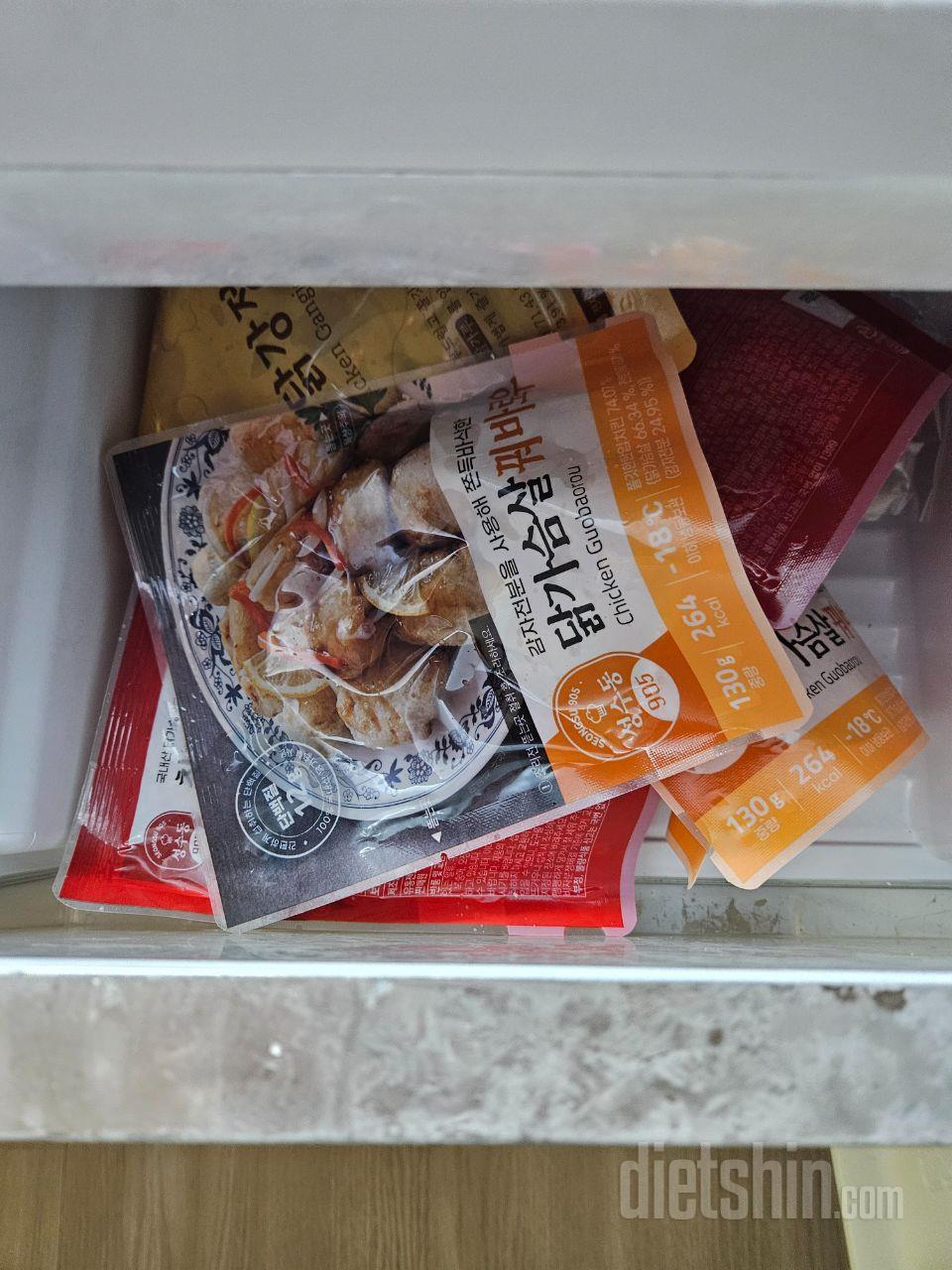 맛있는 닭가슴살이 먹고 싶어서 샀습니