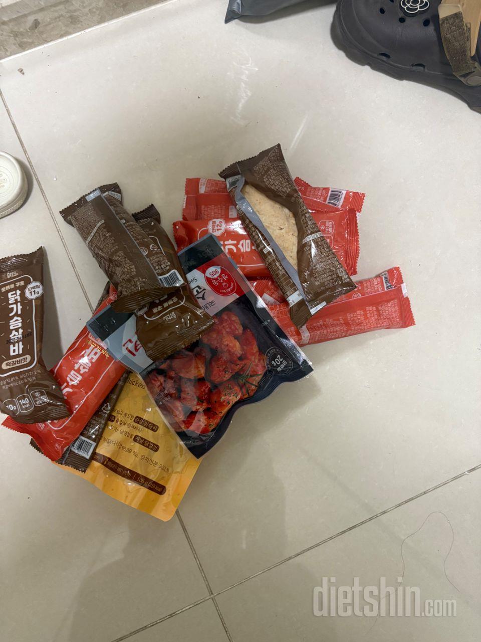배송이왓는데 음식포장상태가 좋지않아서