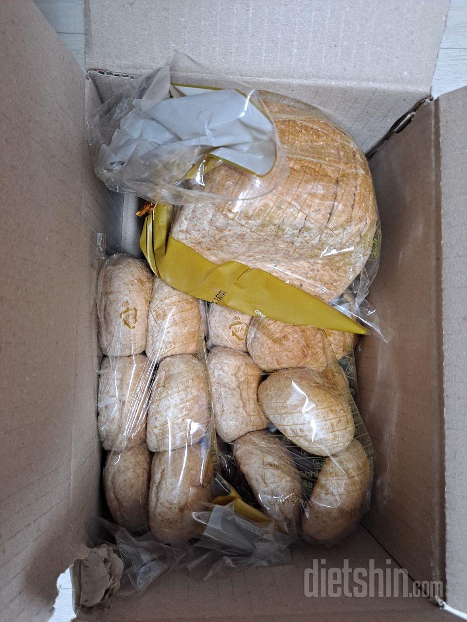 통밀에, 우유, 버터, 계란 안 들어