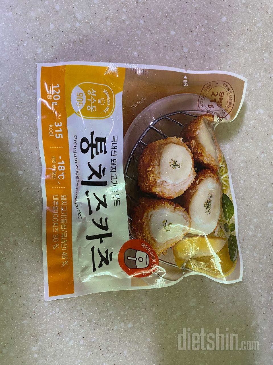 전에 맛있게 먹었던 기억이 있어서 재