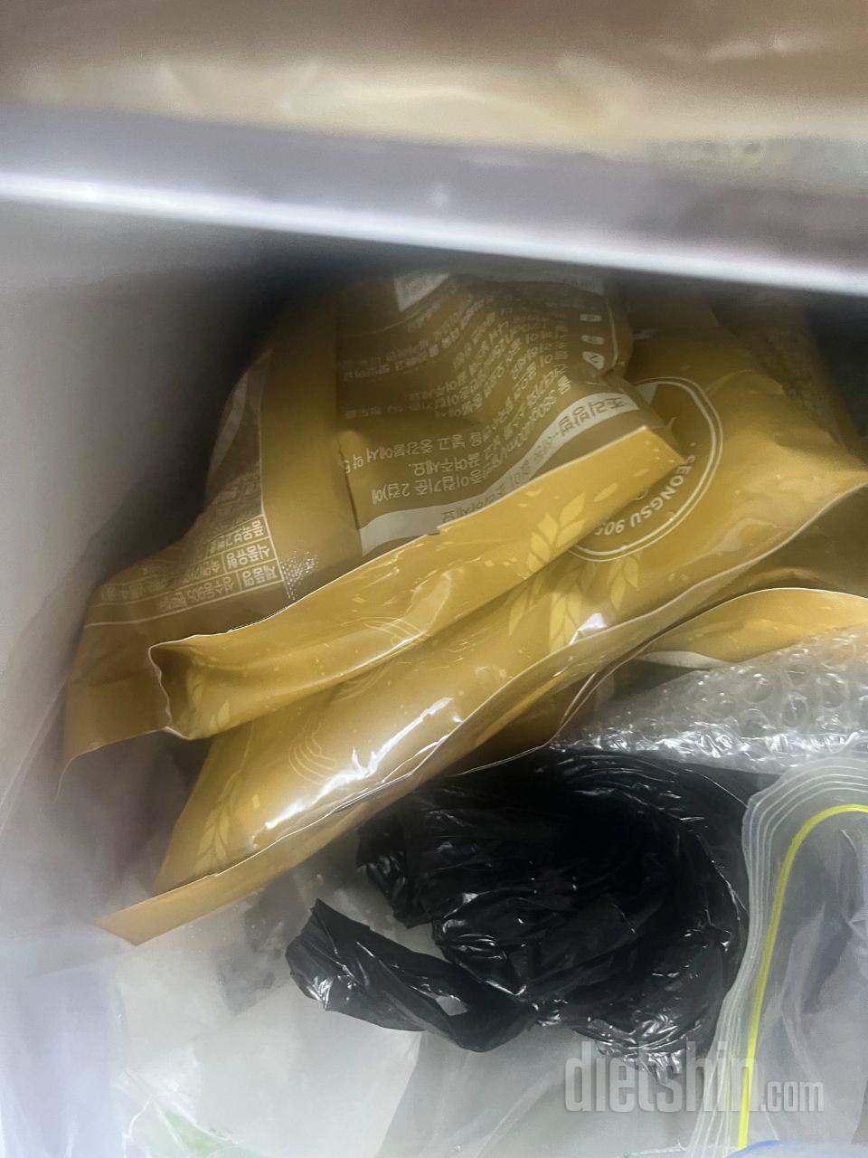 최애 음식 
라면 땡길때 먹어요