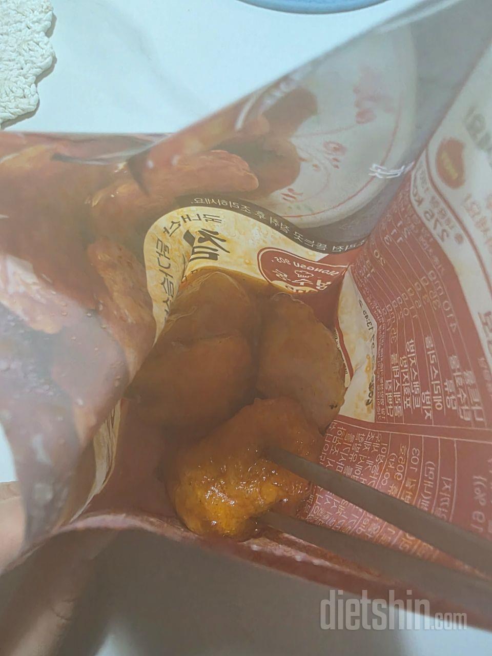 현미크런키랑 칠리깐풍기 둘다 맛있어요