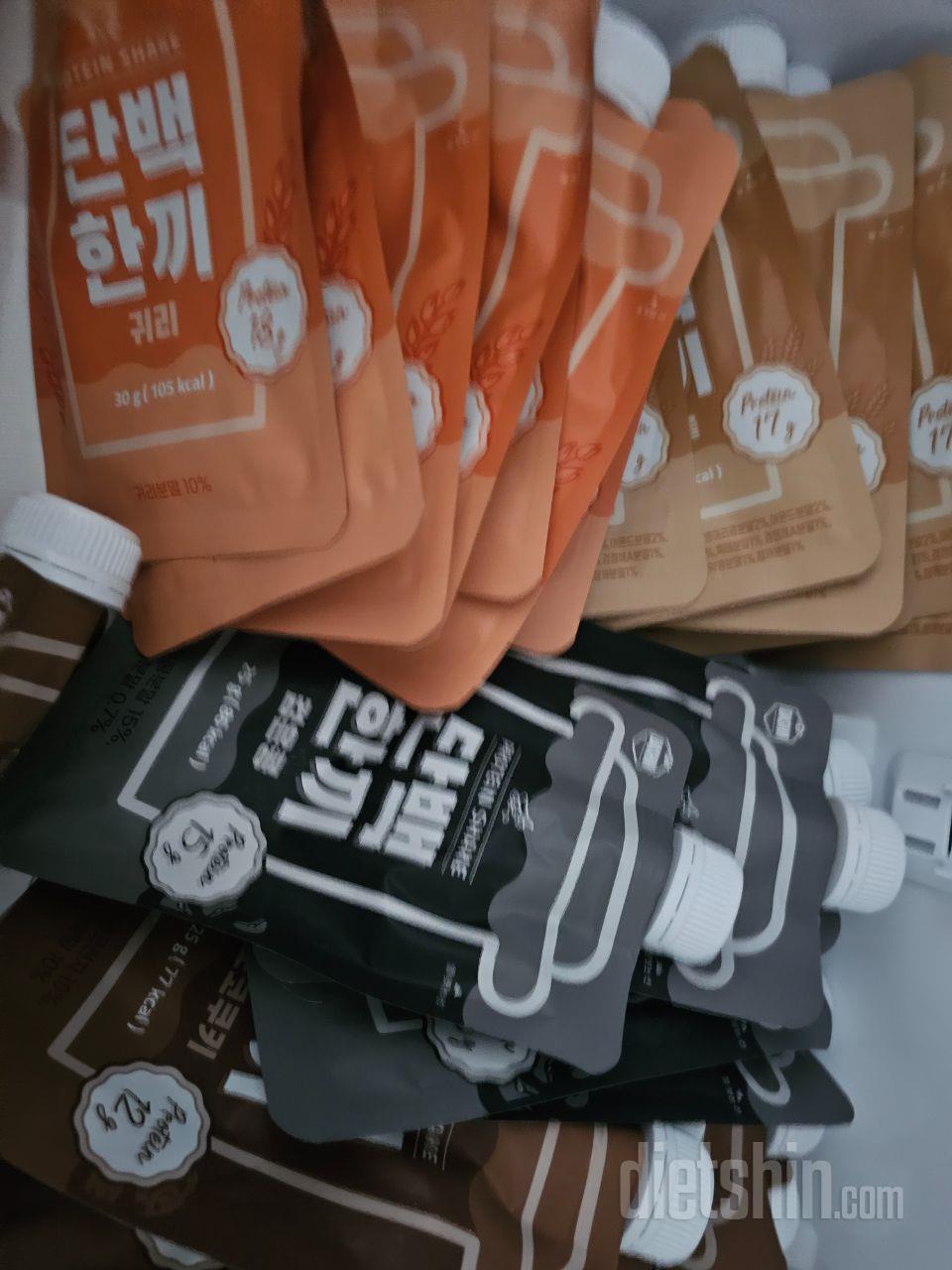 항상 아침에 무언갈 씹는 행위가 싫어