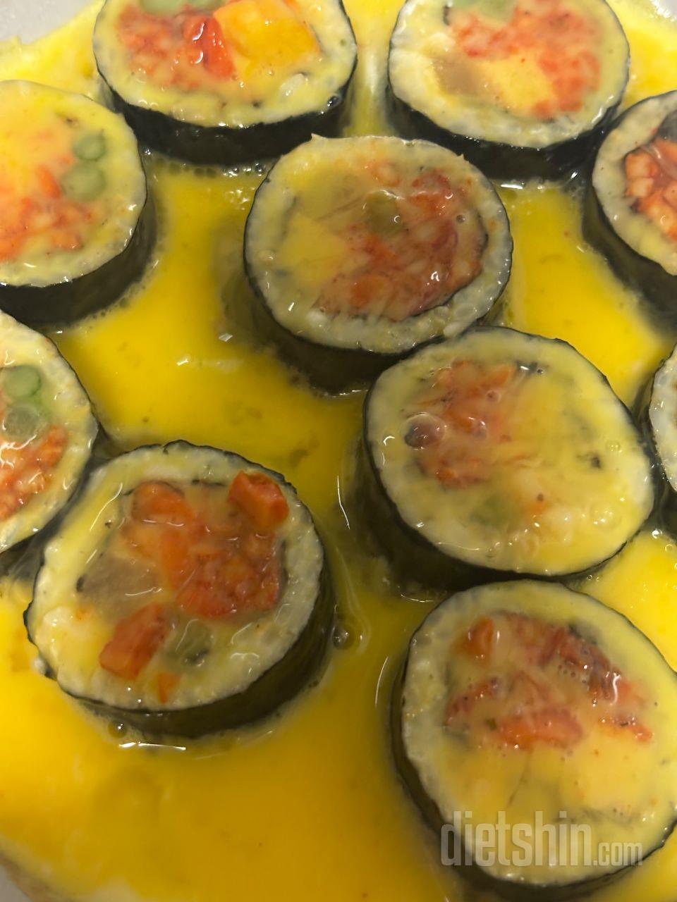 계란물 구워먹었는데
김밥 생각보다 별
