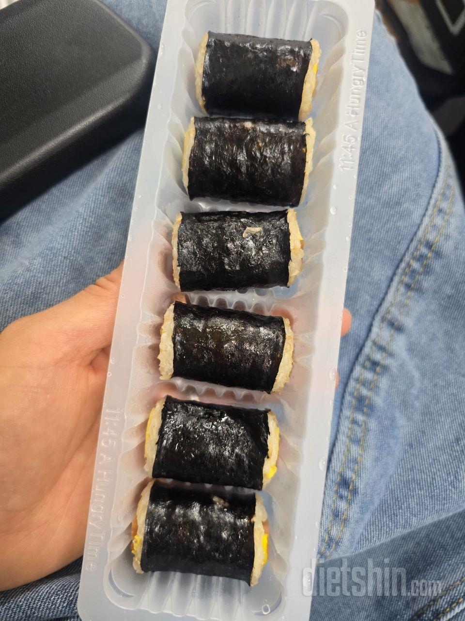 김밥 재주문하면서
이번에는 꼬마김밥도