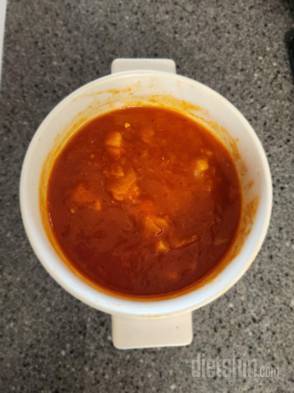 생각했던것보다 맛있네요..토마토 들어