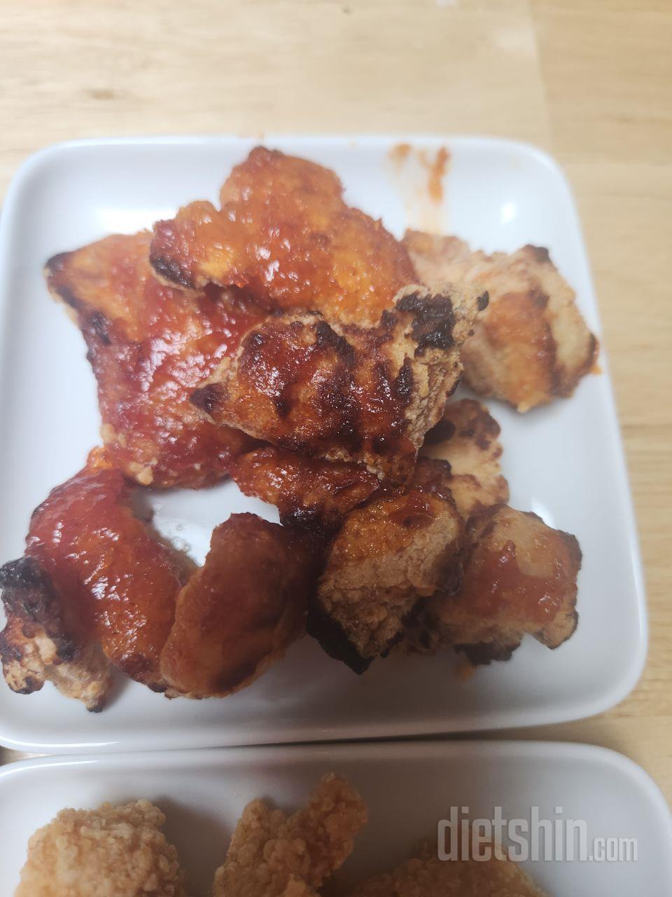욕심내거 에어프라이 돌려서 탓는데
전