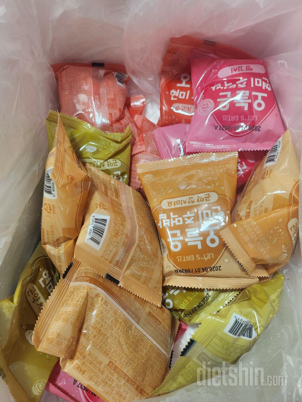 자주 주문해서 먹어요~~~
한끼 때우