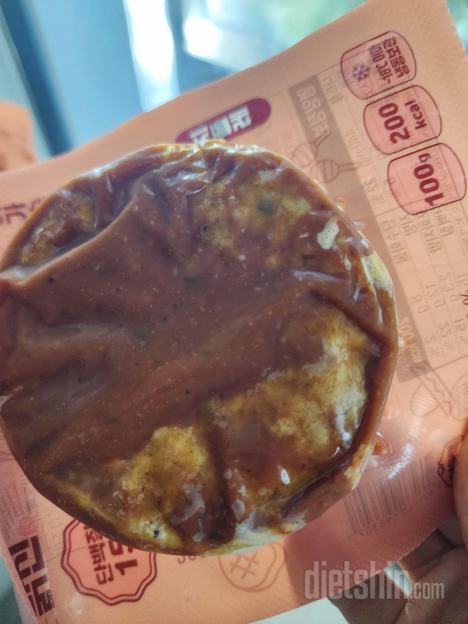 살짝 매콤함도 가미되있어서 너무 맛있