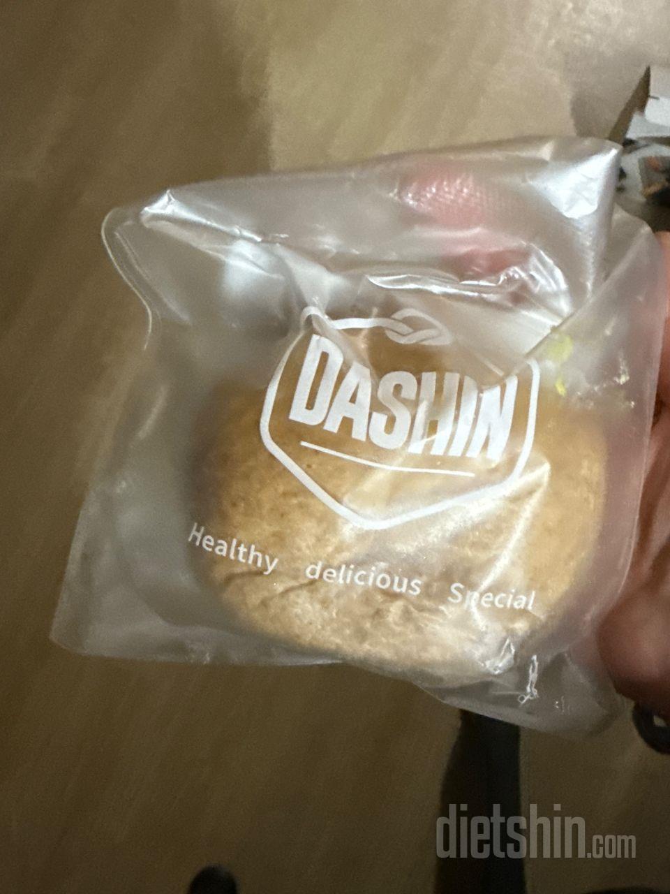 제*스토어 아세요? 거기서 크림빵 새