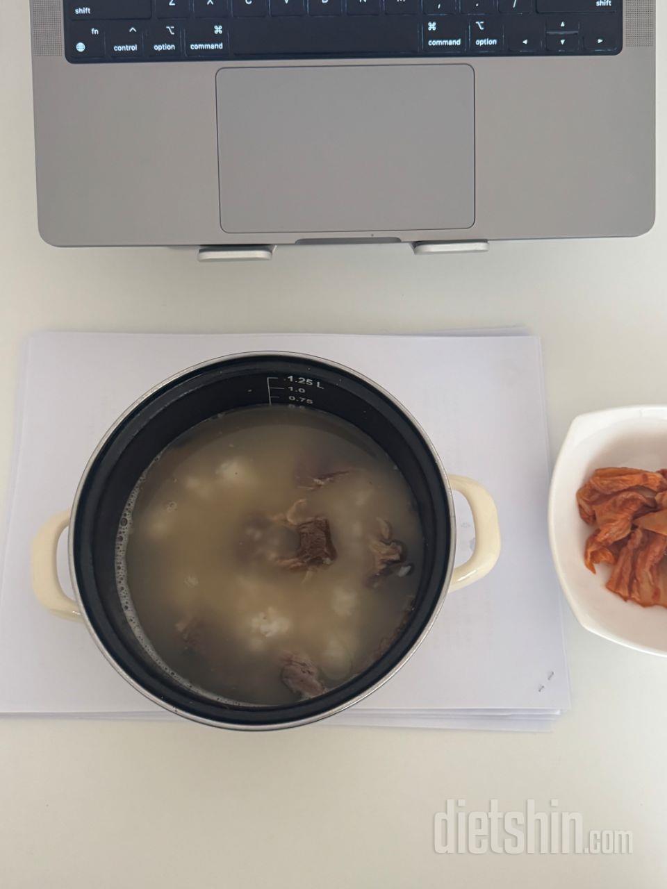 다이어트 음식 같지 않고 맛있어요.