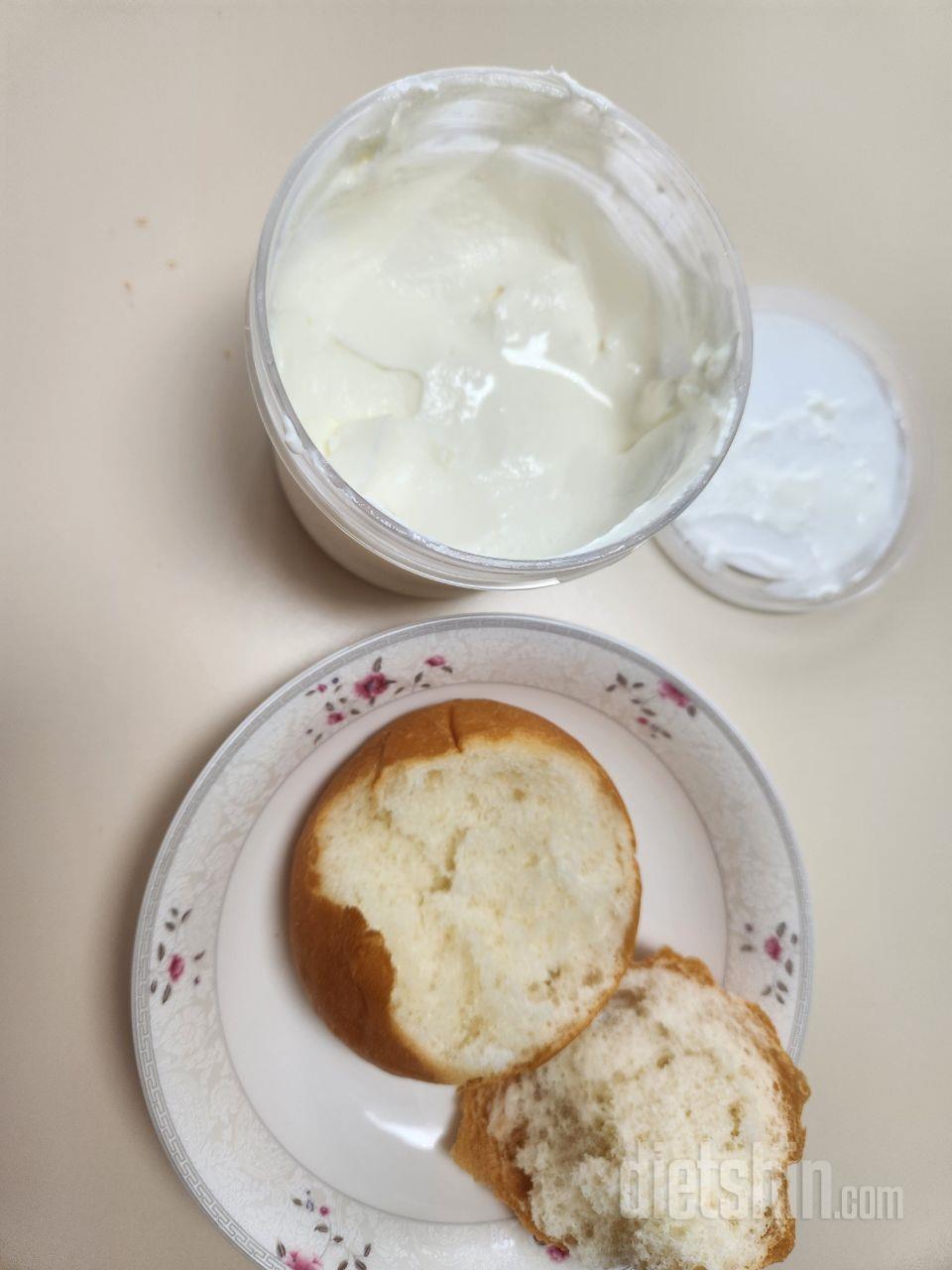 라이트 먼저 먹었는데 시큼한 맛이 강