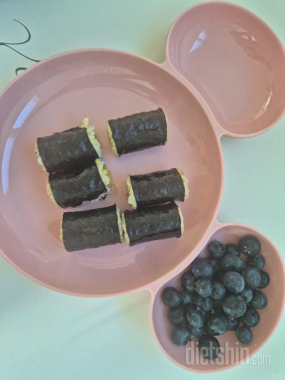 너~~~무 맛있어요. 그냥 김밥이랑