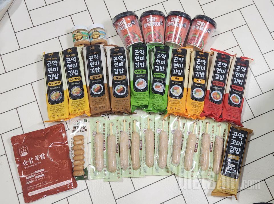 꼬마김밥 아직 먹어보진 안았지만
딸아