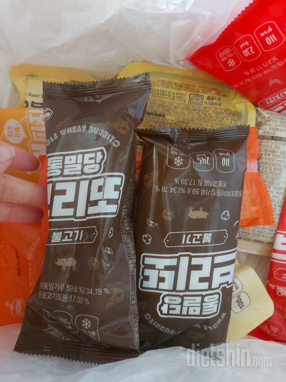 양이 적어요.곤약 떡볶이라는데 곤약양