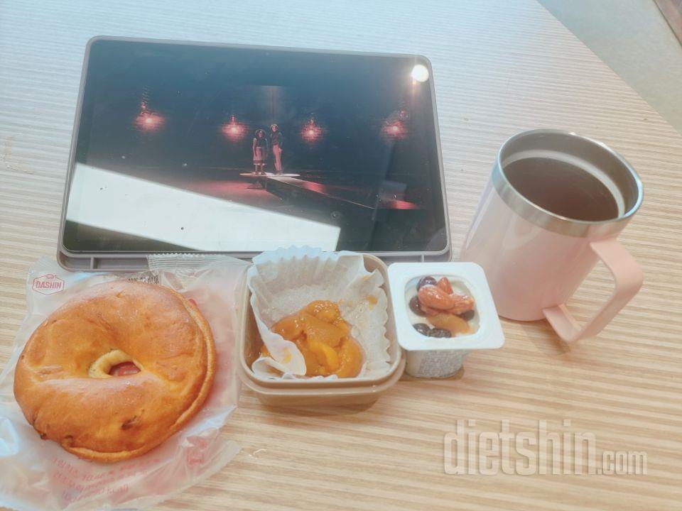 다신샵 베이글 신제품이랑 같이 먹었는
