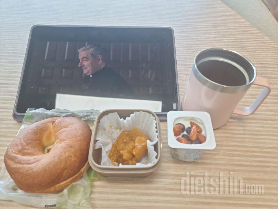 다신샵 베이글 신제품이랑 같이 먹었는