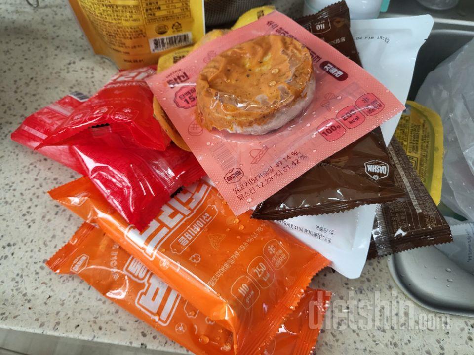 닭가슴살이 촉촉하고 맛있어요