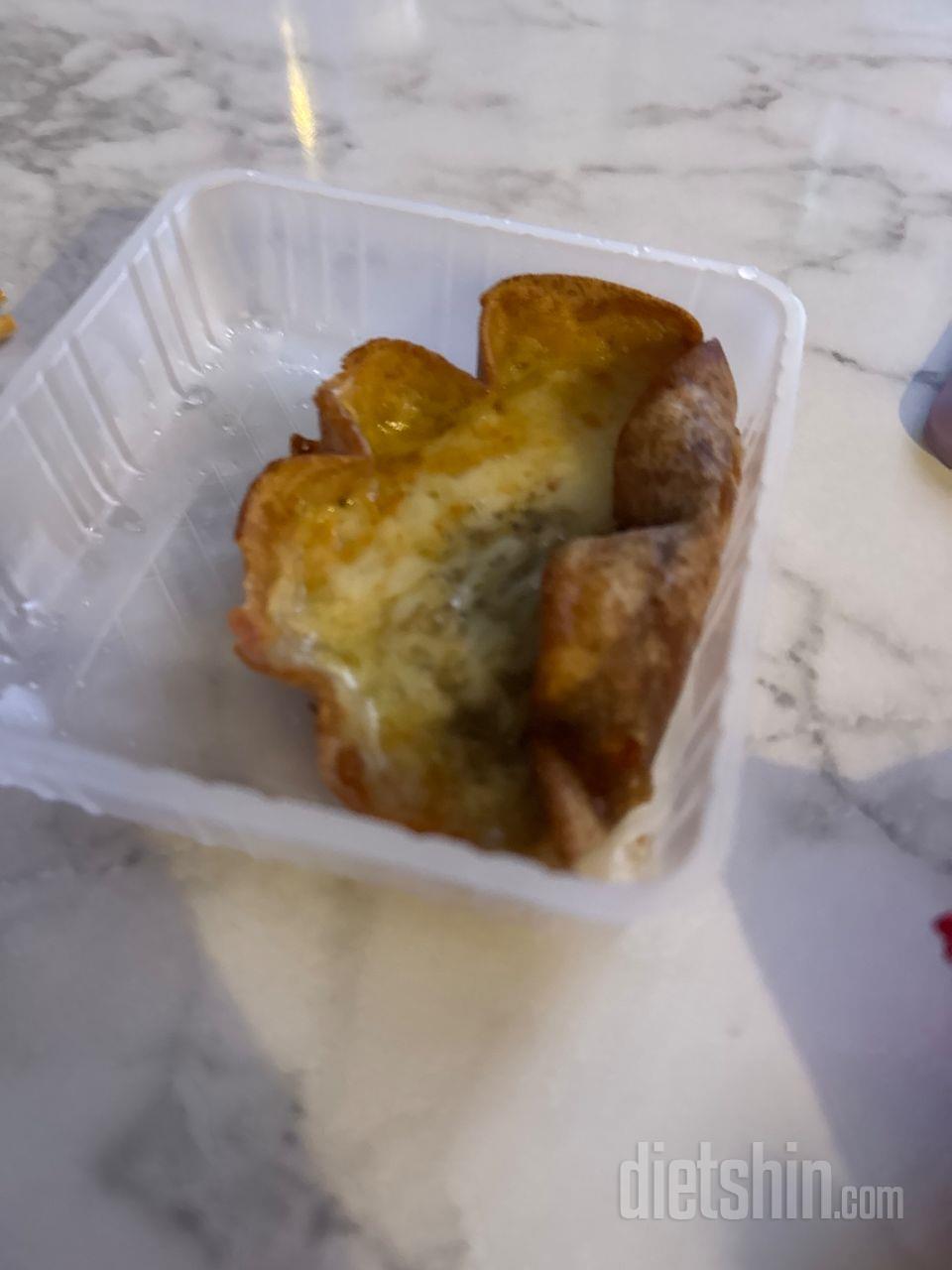 상당히 맛잇어요 안주로 먹는중입니다