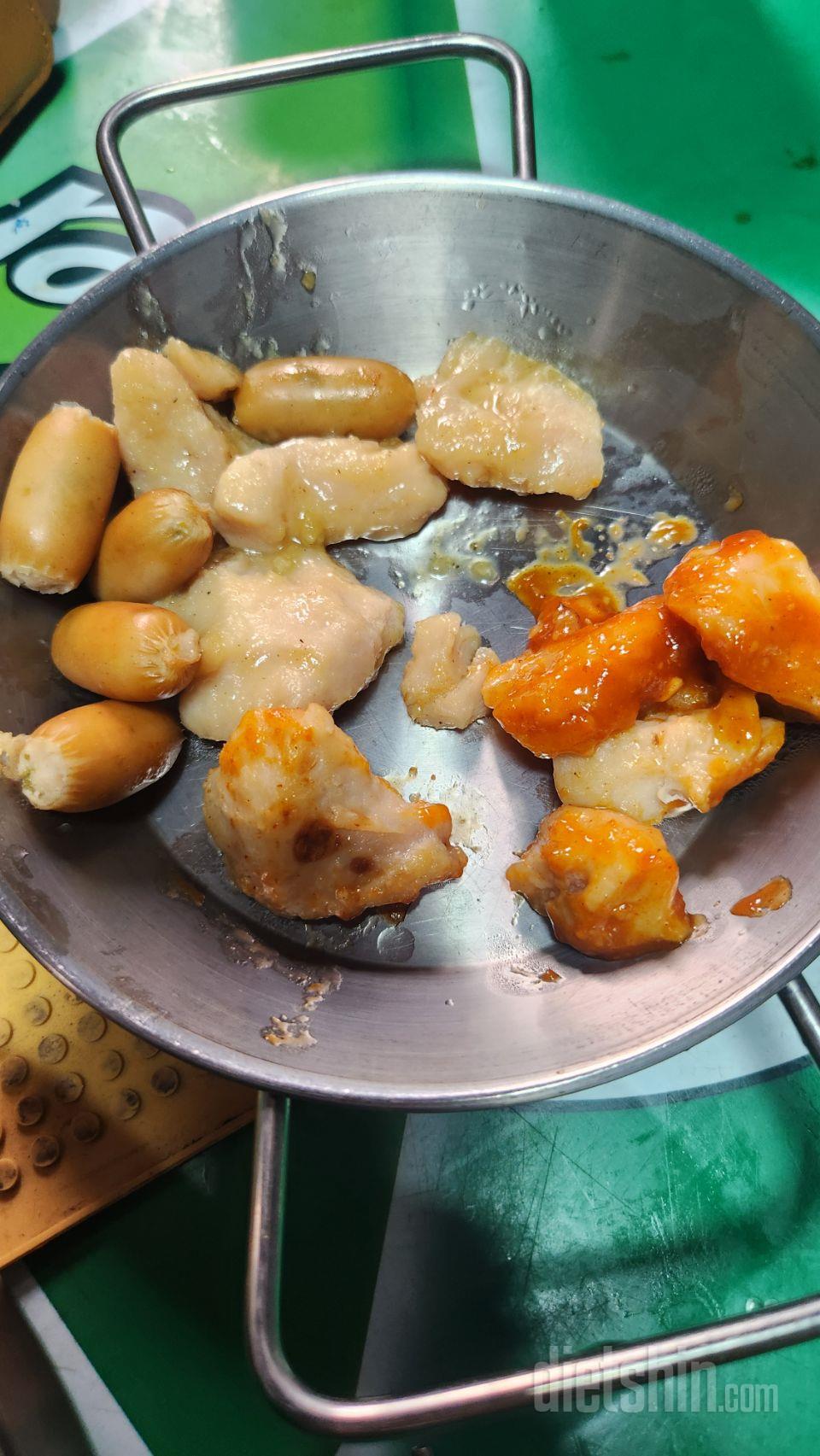 오늘 오자마자 2끼
아침 점심 4포