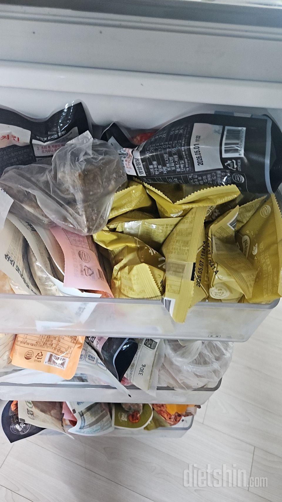 맛있어요 잔뜩샀어요ㅎㅎ