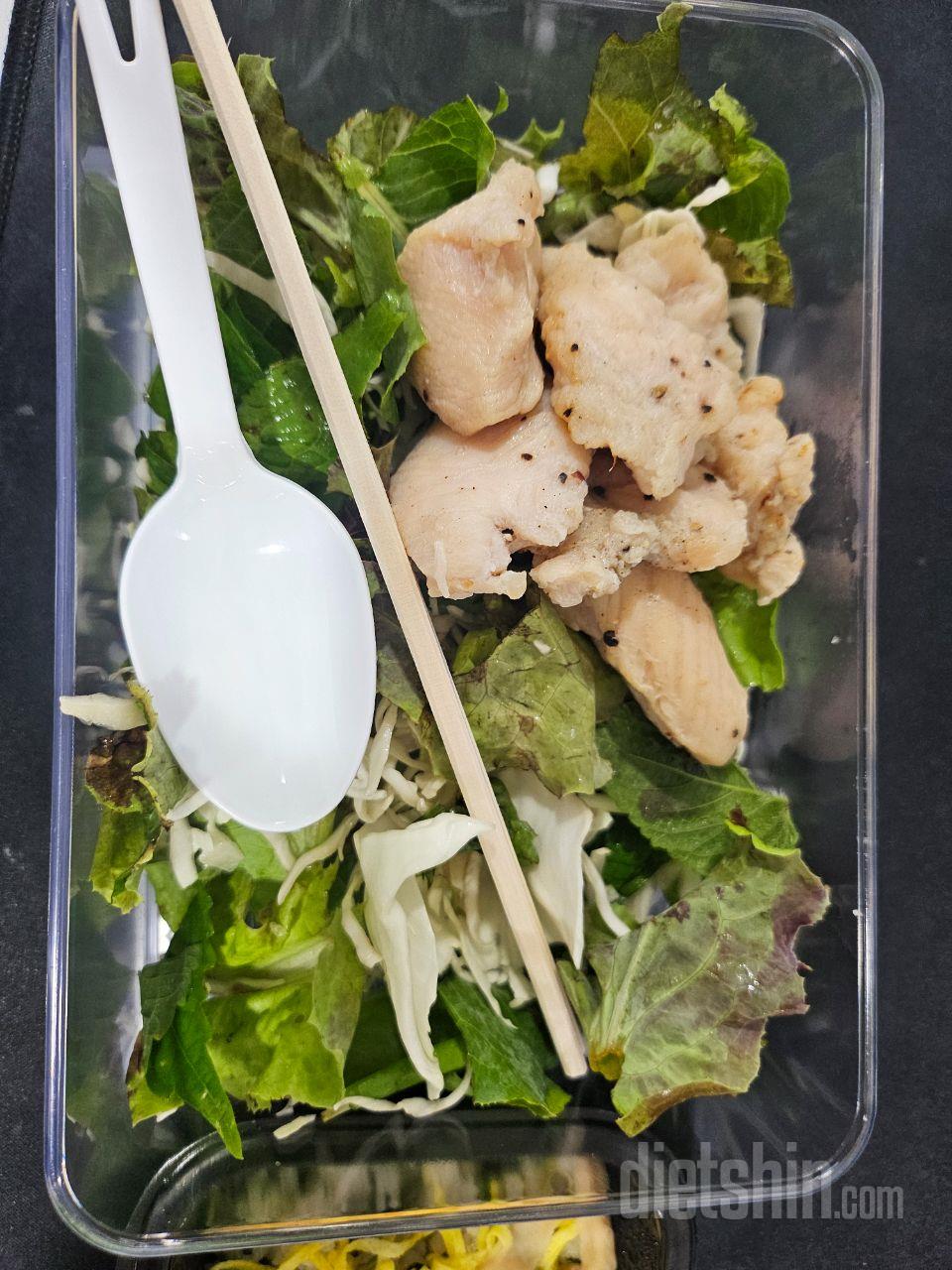 맛있어요! 양이 적은게 좀 아쉽지만요