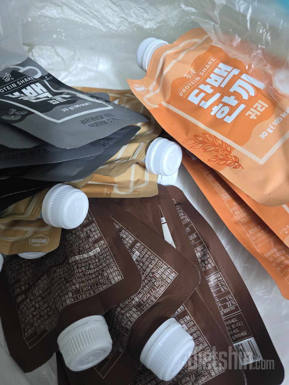 일단 귀리만 먹어봤는데 든든하니 좋네