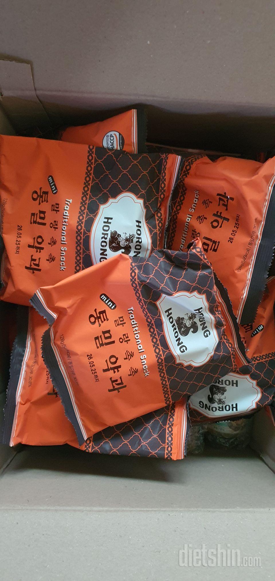 미니 약과라 한번에 두개 이상은 기본