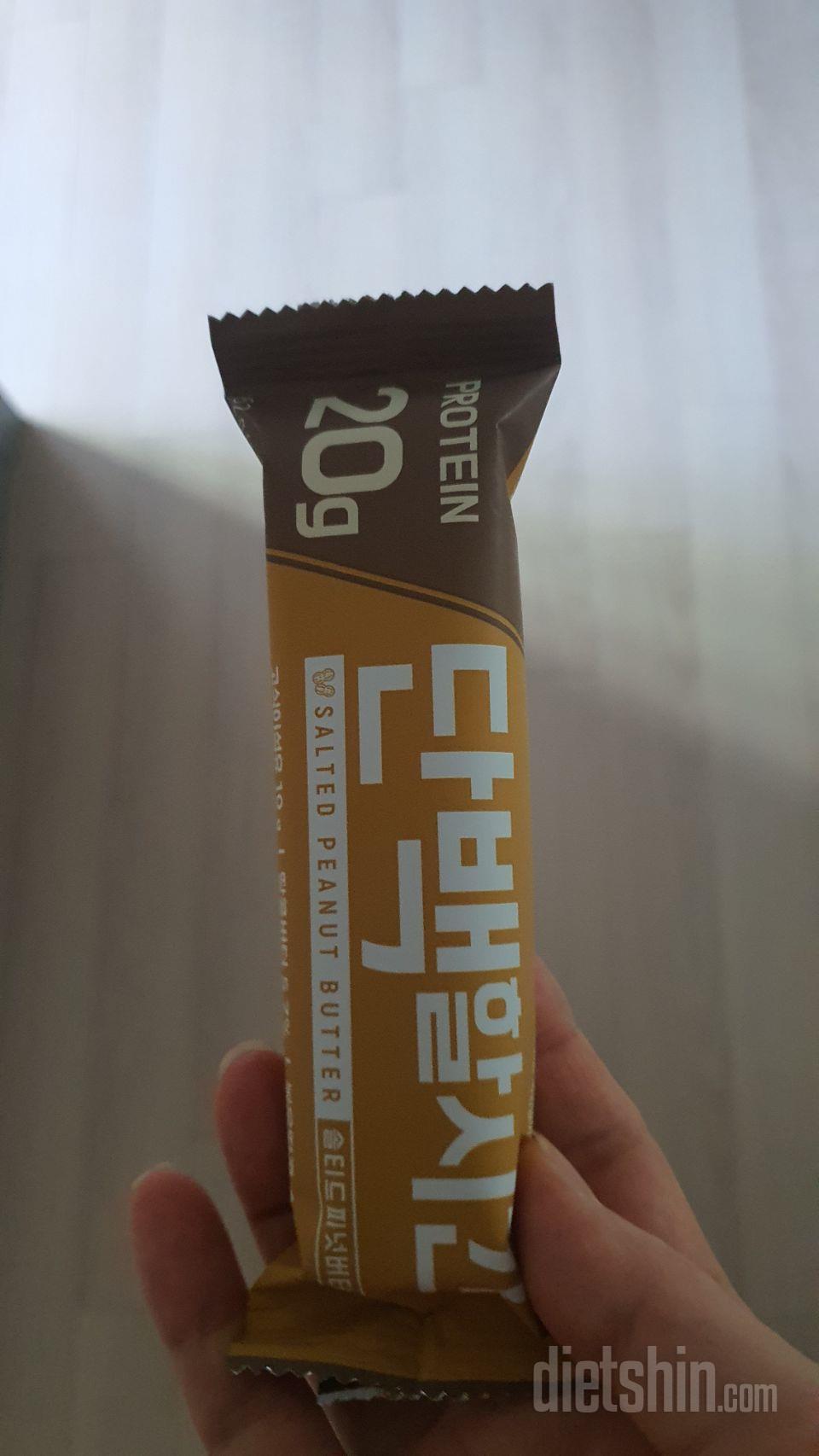 식감이 좀 거칠긴하지만 맛은 괜찮아요