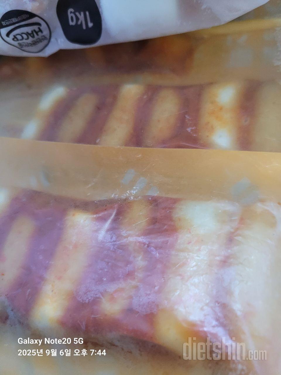 일반 소떡소떡과 큰 차이 없고 맛있어