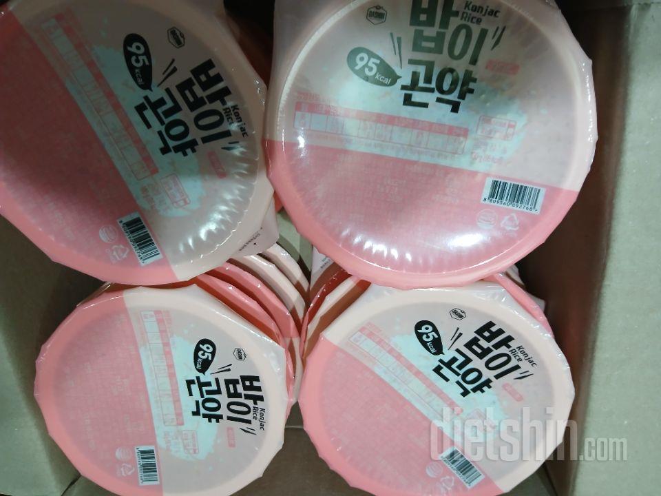 곤약즉석밥
칼로리가 낮아 좋습니다